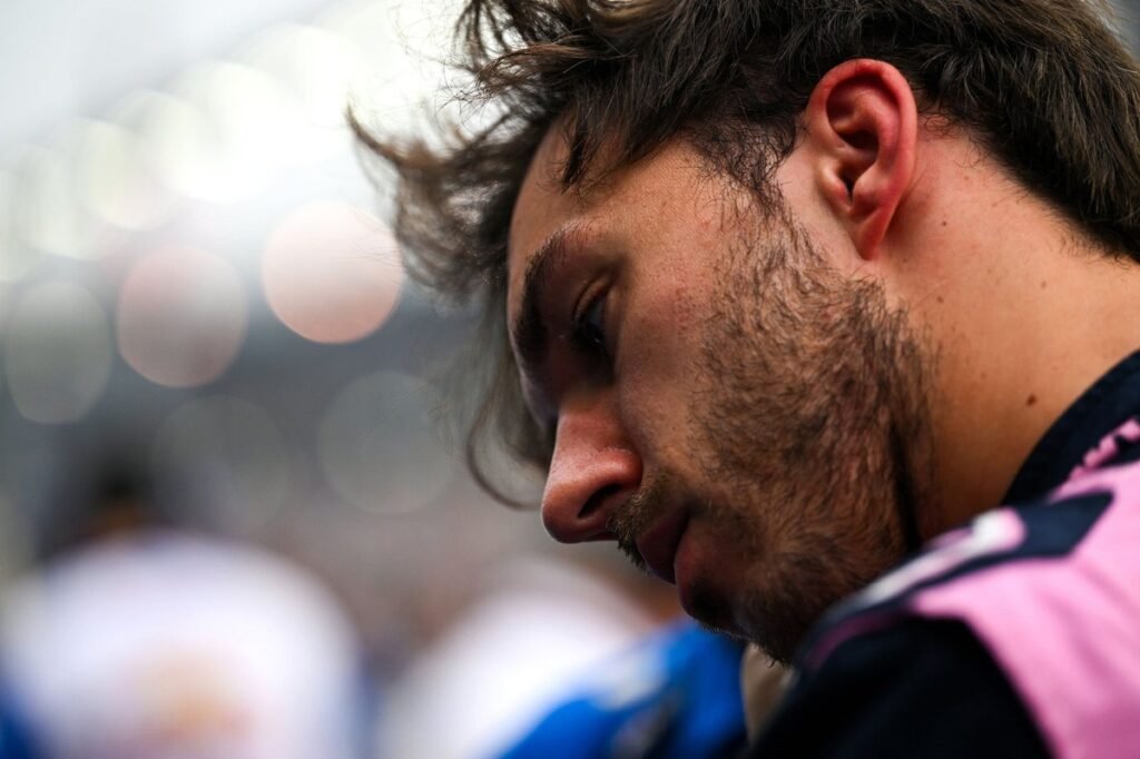 Gasly questiona decisão da FIA após Norris escapar de punição por toque com Piastri na sprint