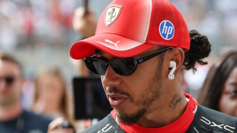 Hamilton diz que perdeu pontos por acerto da Ferrari após ficar atrás de Leclerc nos EUA