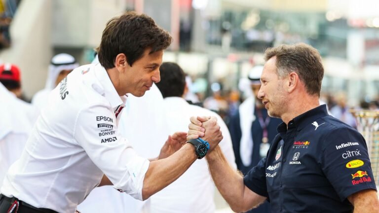 Horner diz que Mercedes vive fase “mais fácil” sem sua presença na Fórmula 1