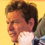 Wolff nega favorecimento da Mercedes a Antonelli e reage após revés de Russell