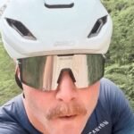 Bottas pedala 321 km rumo ao GP de Singapura e ainda tem mais estrada pela frente